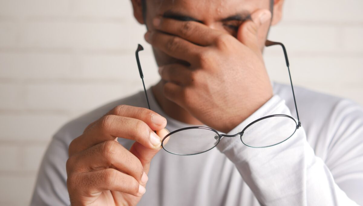 Recognize Employee Burnout Signs and Learn How to Answer Them